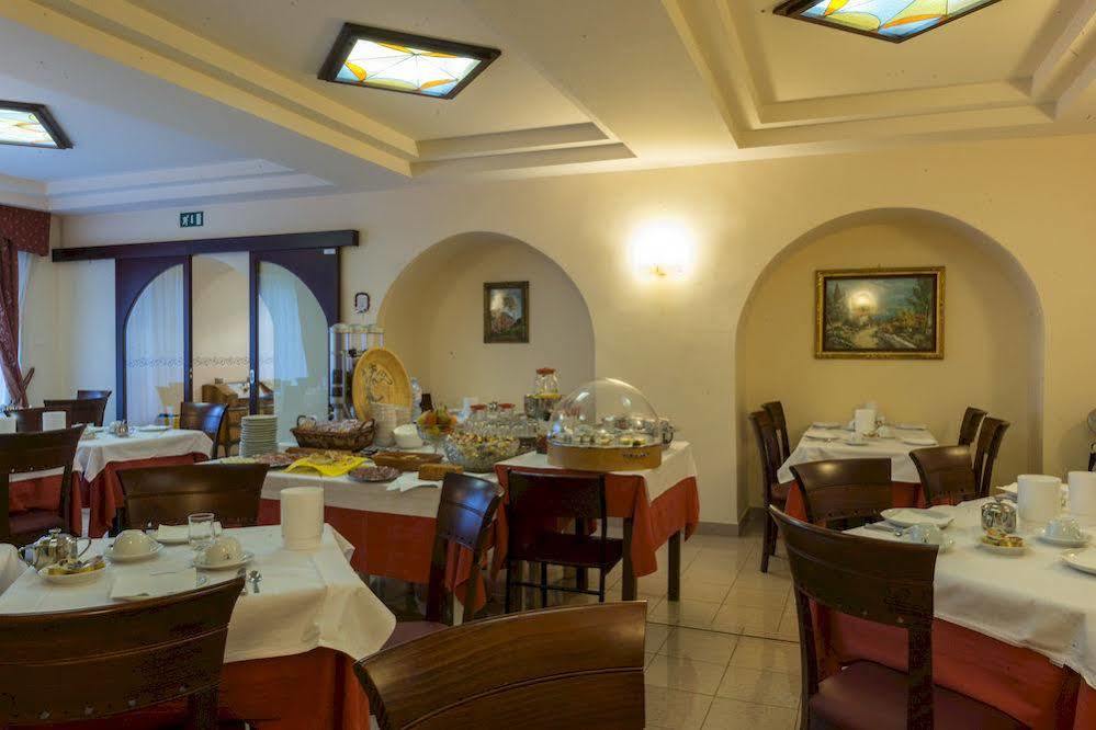 Hotel Stella Rapallo Ngoại thất bức ảnh