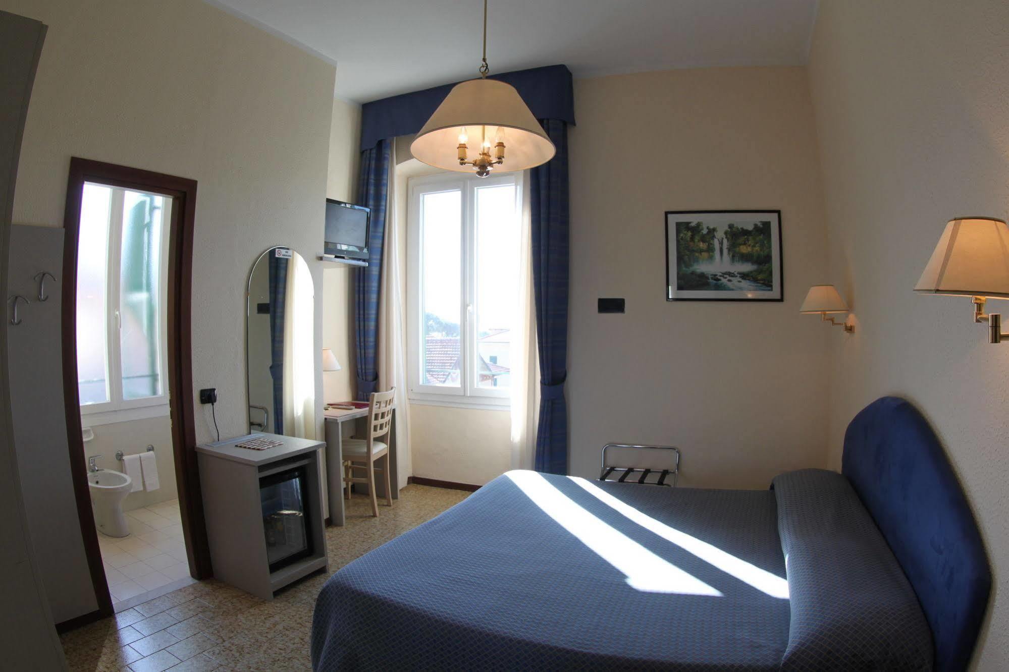Hotel Stella Rapallo Ngoại thất bức ảnh